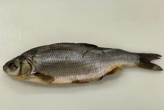 Dried and cured smelt